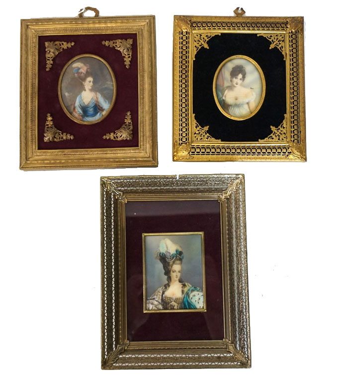 Appraisal: Three European Gold Gilt Portrait Frames Three European Gold Gilt