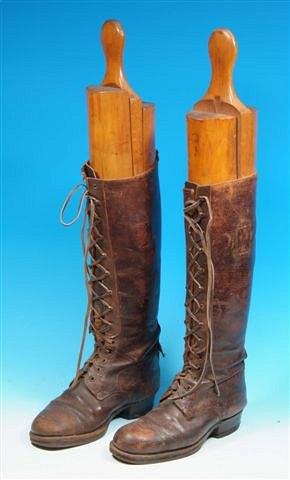 Appraisal: A PAIR OF WWI SOLDIERS LEATHER TRENCH BOOTS high complete