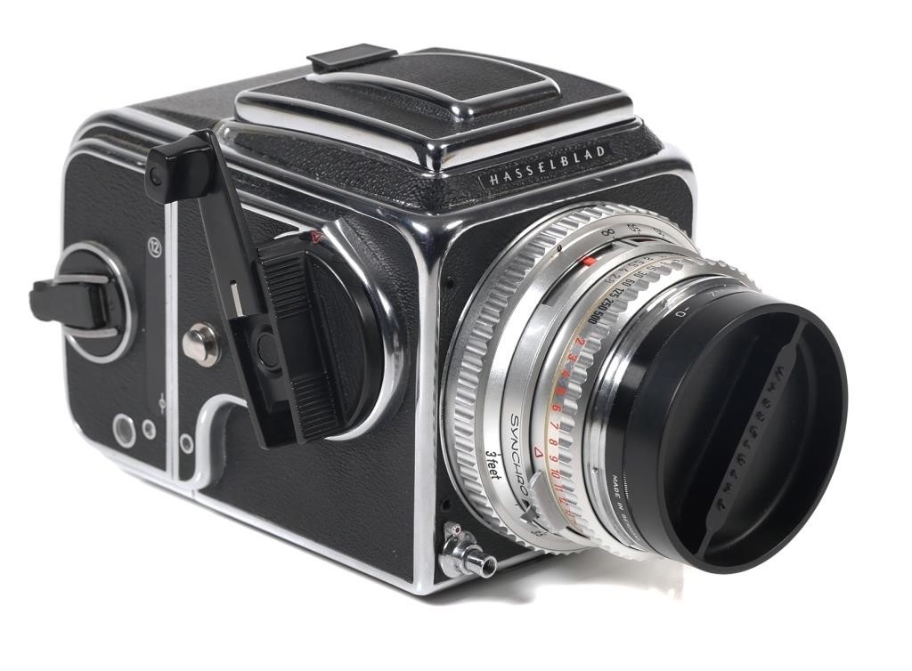 Appraisal: Vintage Hasselblad C with rare chrome barrel Carl Zeiss T