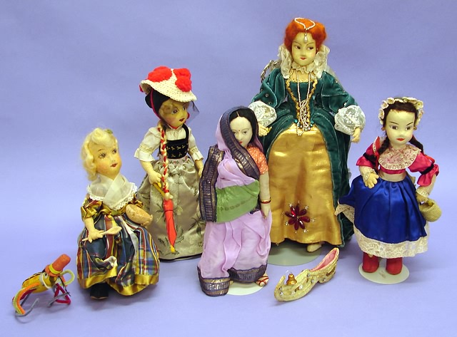 Appraisal: Group of tagged Alice Bee dolls Little Miss Muffet with