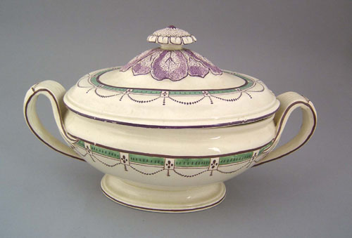 Appraisal: Creamware tureen early th c with swag decoration h w