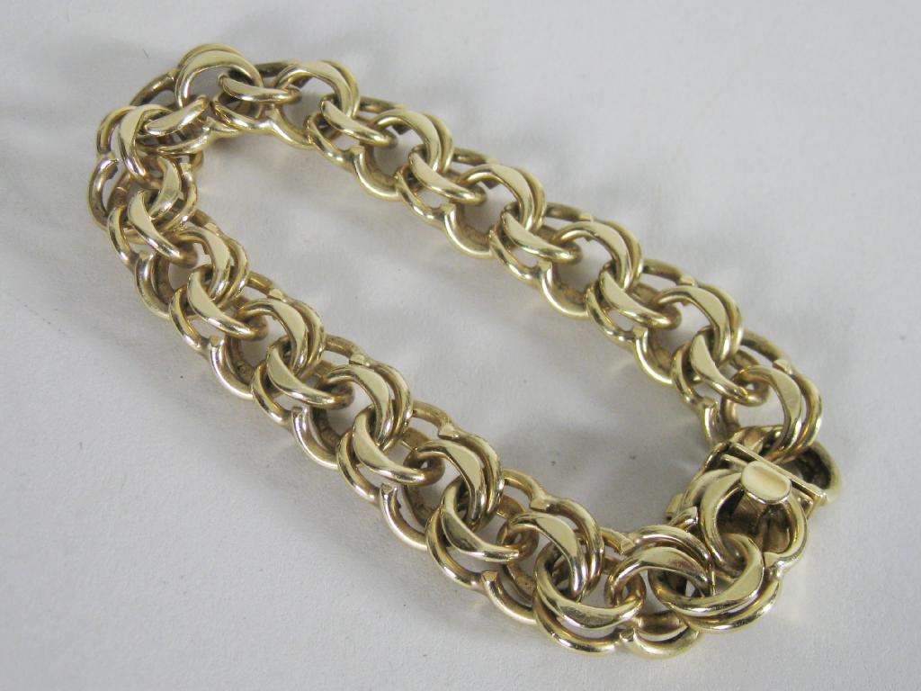 Appraisal: A Continental double chain link Bracelet stamped K approx gms