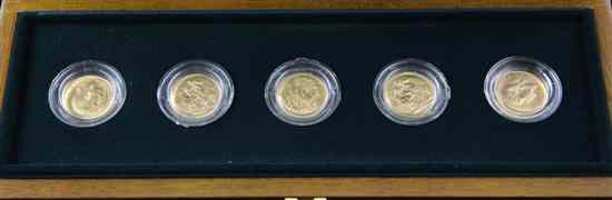 Appraisal: A Royal Mint presentation set of five gold sovereigns 'The