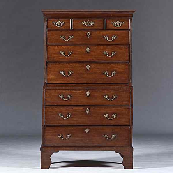 Appraisal: English Chest on Chest English late th century A chest-on-chest