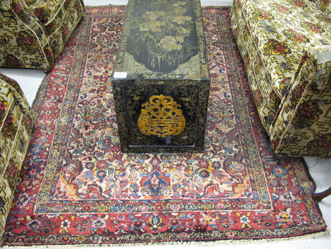 Appraisal: PERSIAN HAMADAN AREA RUG floral and central floral medallion design