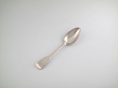 Appraisal: David Gray a silver Fiddle pattern tablespoon circa - with