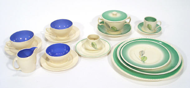 Appraisal: Group of Susie Cooper 'Leaf' patterned tea dinnerware comprising a