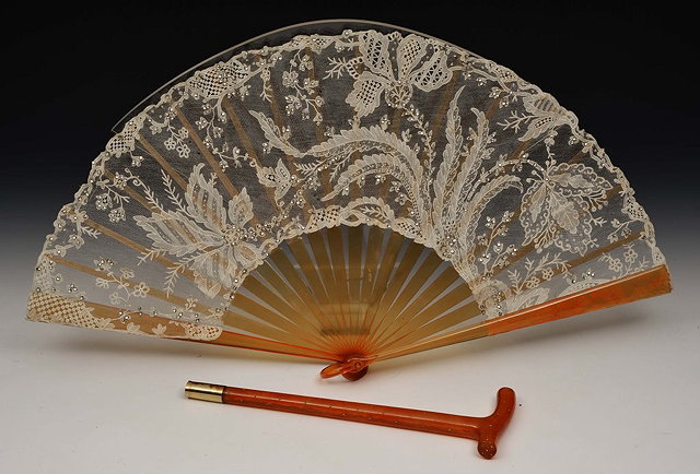 Appraisal: A FRENCH BLONDE TORTOISESHELL AND LACE FAN and the matching