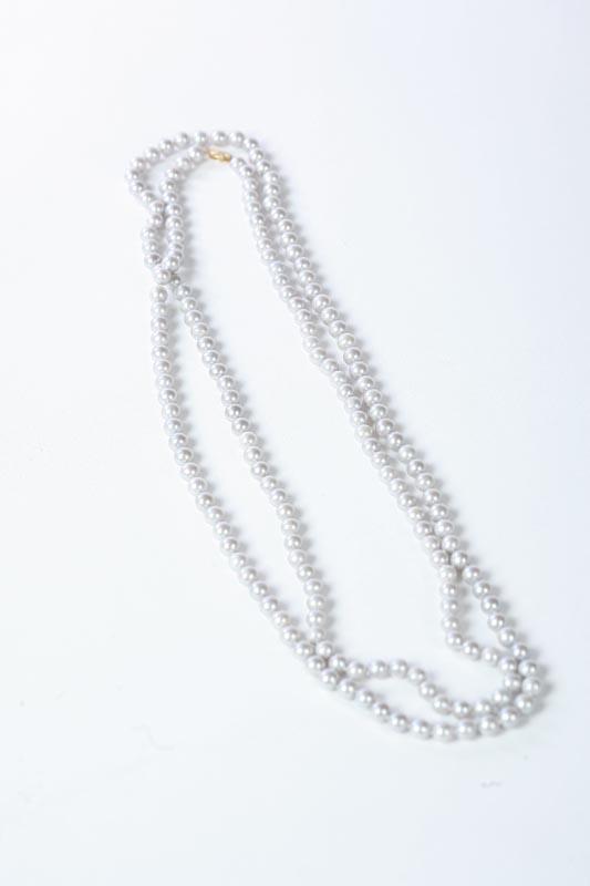 Appraisal: PEARL NECKLACE Single strand of one hundred eighty-three silver-colored cultured