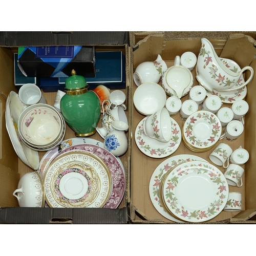 Appraisal: A Wedgwood bone china Ivy House dinner service and miscellaneous