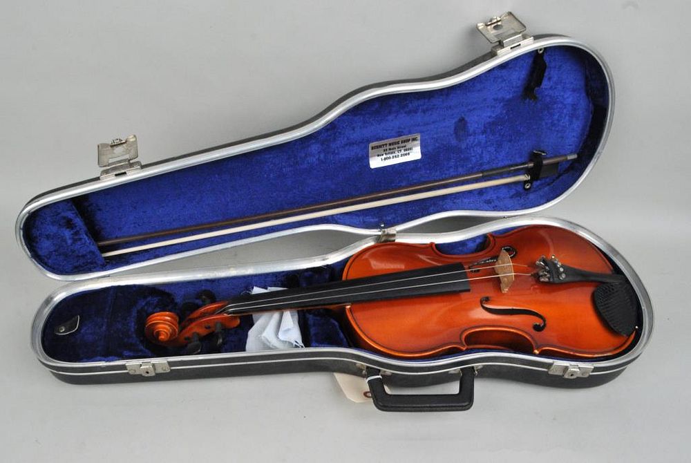 Appraisal: Andrew Schroetter Viola size Geigenbeumeister in Mittenwald Bayern Model -