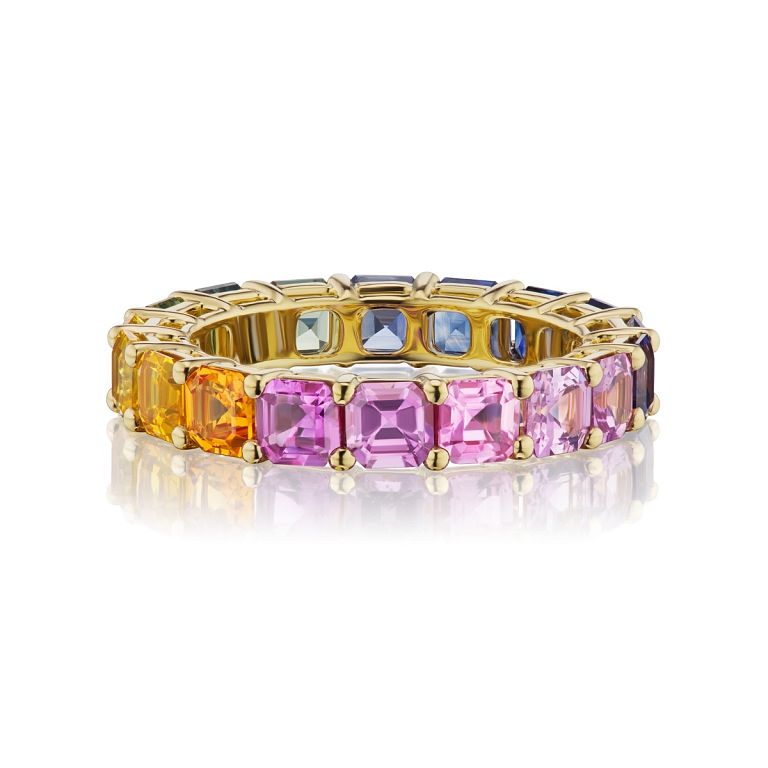 Appraisal: OCTAGON SAPPHIRE BAND Size Fancy Shape OCTAGON Setting K W