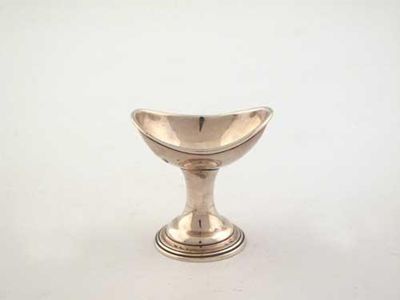 Appraisal: A rare George III eyebath on a pedestal base by