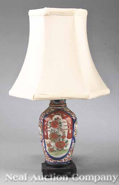 Appraisal: A Small Imari-Style Porcelain Vasiform Table Lamp th c decorated