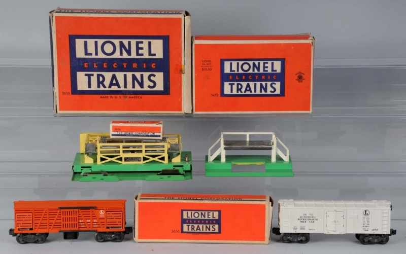 Appraisal: Lot of Lionel Post-War O-Gauge Operating Cars Description Includes a