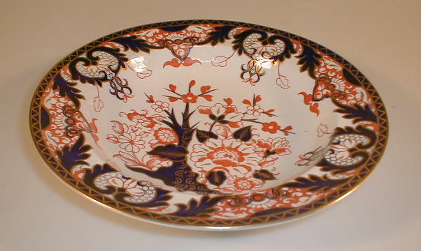 Appraisal: A Derby soup bowl in the Japan pattern circa