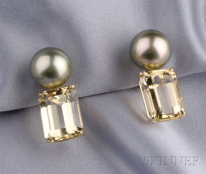 Appraisal: kt Gold Golden Beryl and Tahitian Pearl Earclips Donna Vock