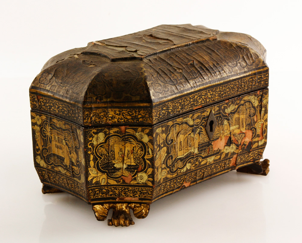 Appraisal: - Chinese Lacquer Tea Caddy Chinese export lacquer tea caddy