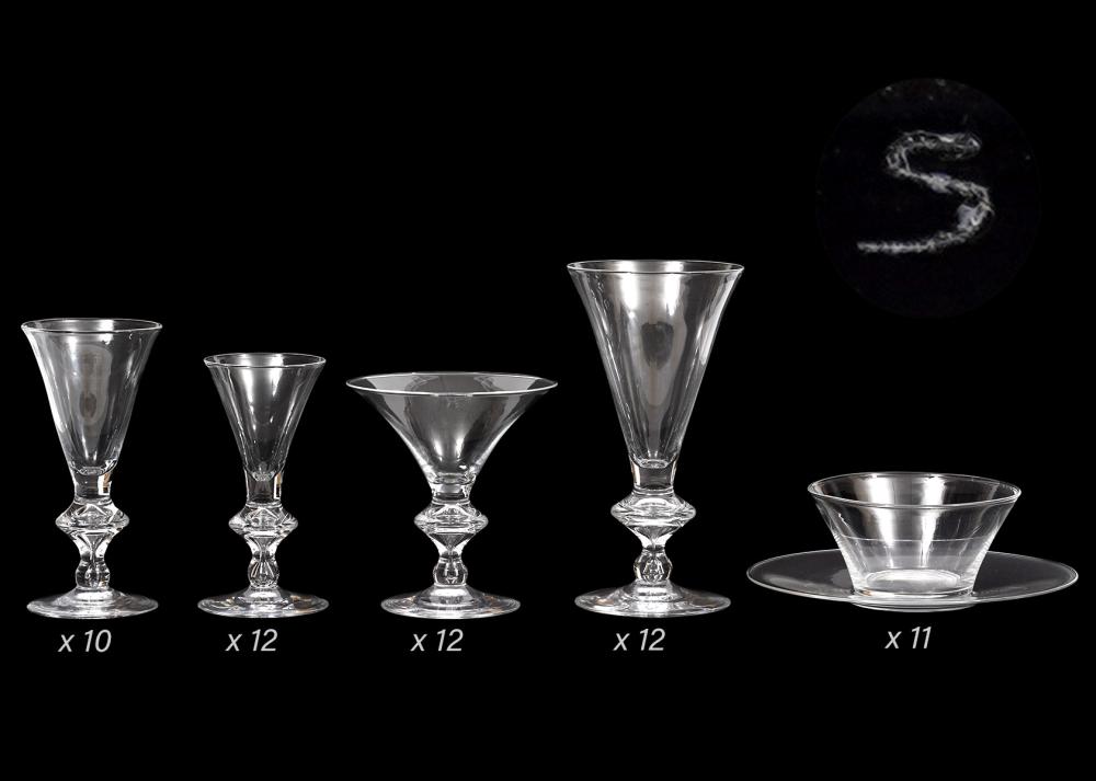 Appraisal: PCS STEUBEN GLASSES FINGER BOWLSLarge group of Steuben glass pieces