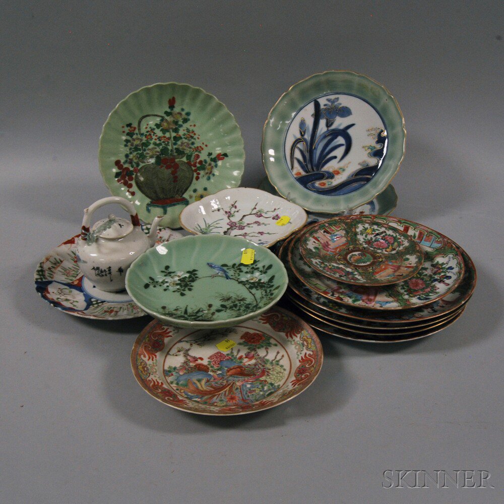 Appraisal: Fourteen Pieces of Asian and Chinese Export Porcelain th th