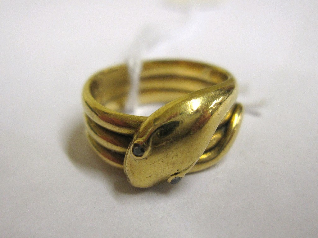 Appraisal: Eighteen carat gold diamond set snake ring