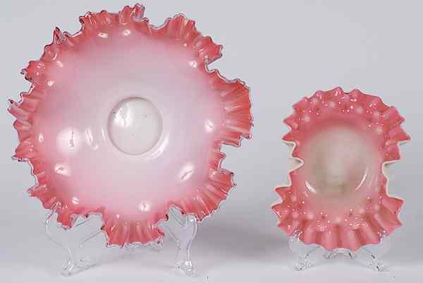 Appraisal: Art Glass Bowls American an assembled group of two art