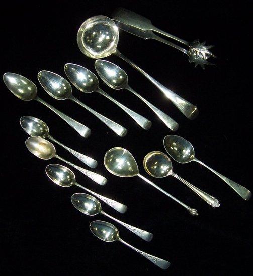 Appraisal: A matched set of five bright cut teaspoons various dates