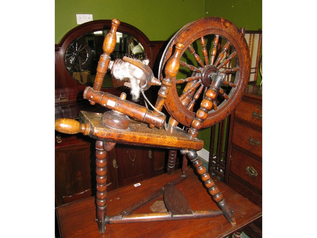 Appraisal: Antique Scottish spinning wheel