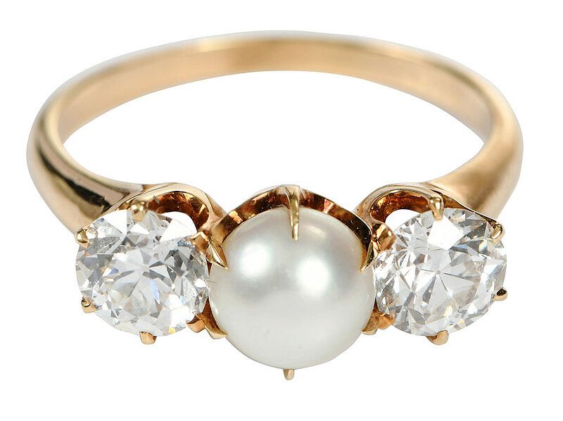 Appraisal: Bailey Banks Biddle Pearl Diamond Ring pearl approx mm two