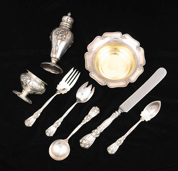 Appraisal: A sterling flatware set for twelveWm B Durgin Co Concord