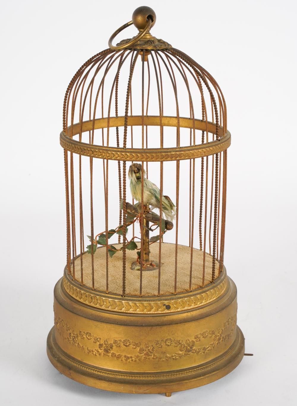 Appraisal: FRENCH BIRD AUTOMATONthe gilt cage with floral motif Condition