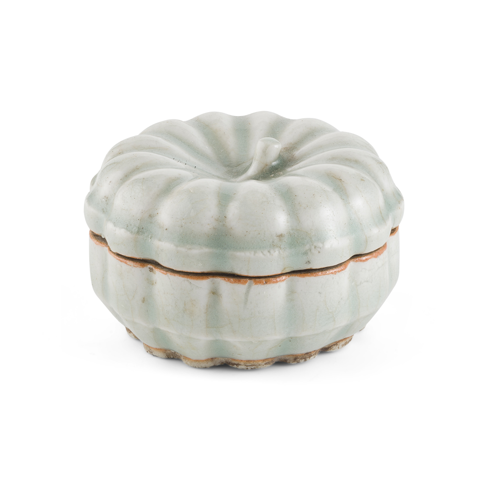 Appraisal: HUTIAN-WARE MELON-FORM INCENSE BOX AND COVER WU JIA HE ZI