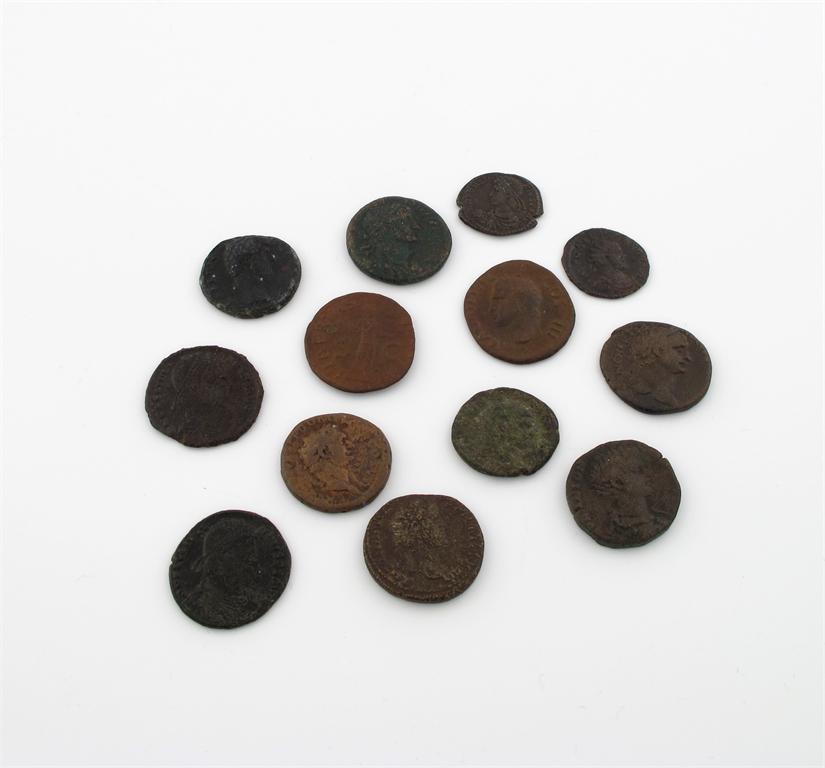 Appraisal: Roman bronze coinage