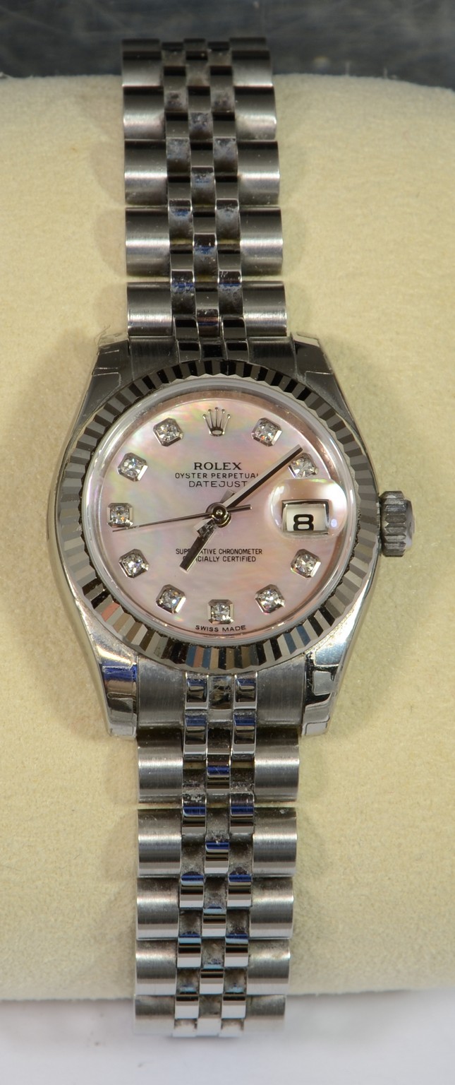 Appraisal: Ladies Rolex Oyster Perpetual Datejust stainless steel watch with mother