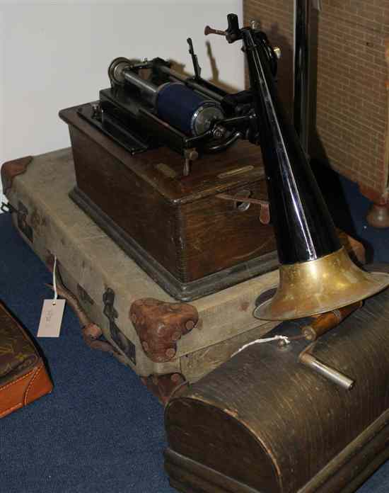 Appraisal: An Edison Home oak phonograph no retailed by E F