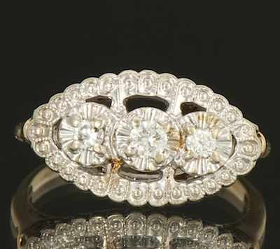 Appraisal: A Ladies' Diamond Ring k yellow gold ring with an