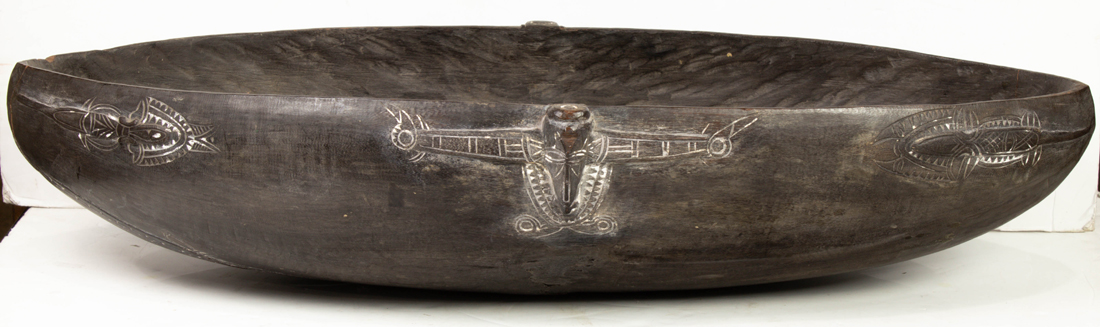 Appraisal: Tribal carved wood vessel w