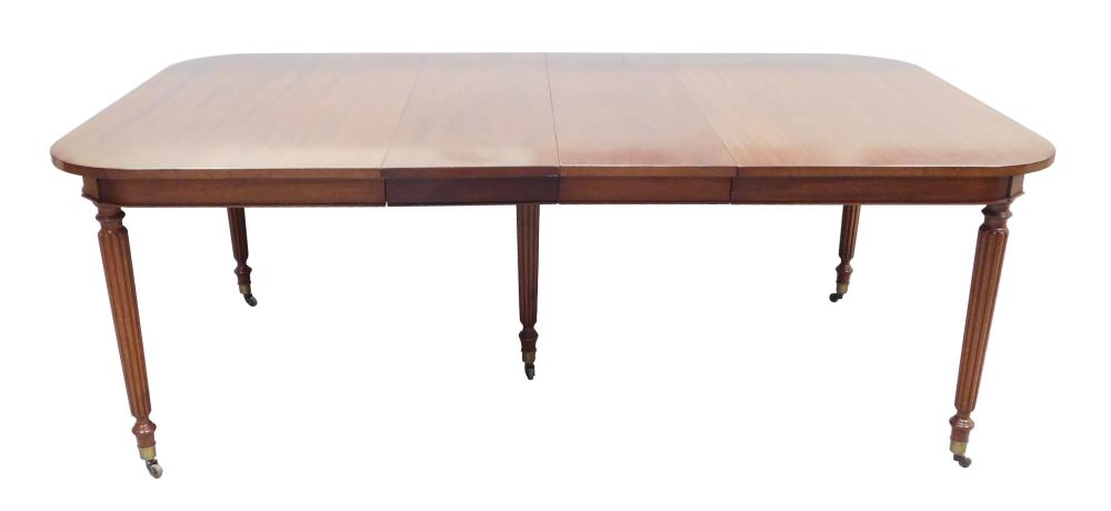 Appraisal: Banquet dining table c mahogany oblong with rounded corners two