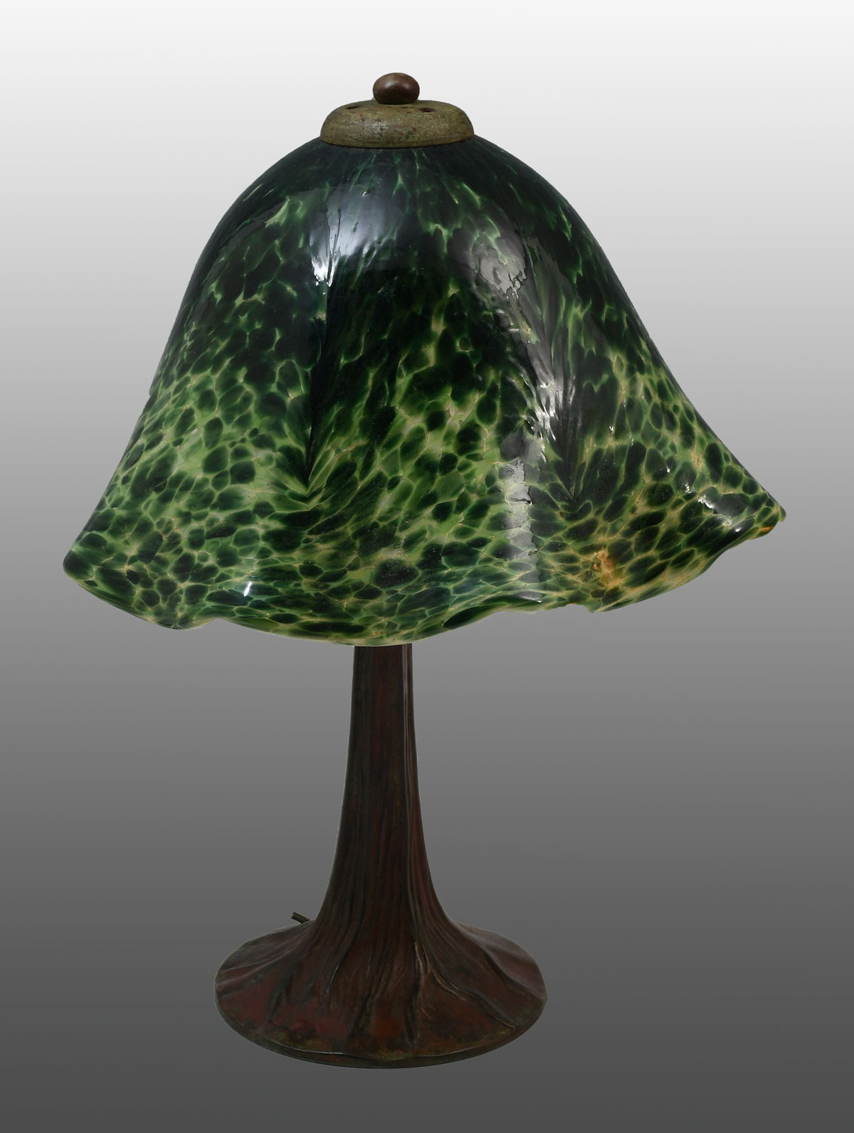 Appraisal: TREE FORM GLASS SHADE TABLE LAMP Variegated green art glass