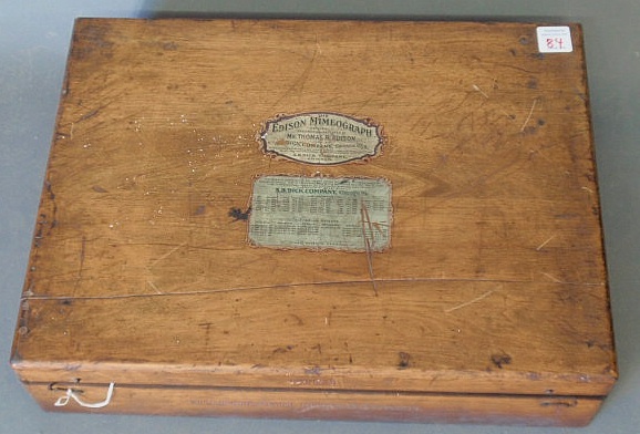 Appraisal: Edison Mimeograph in an oak box with frame roller and