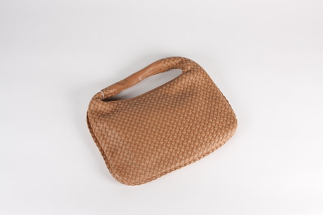 Appraisal: Bottega Veneta woven leather handbag in tan deerskin with white