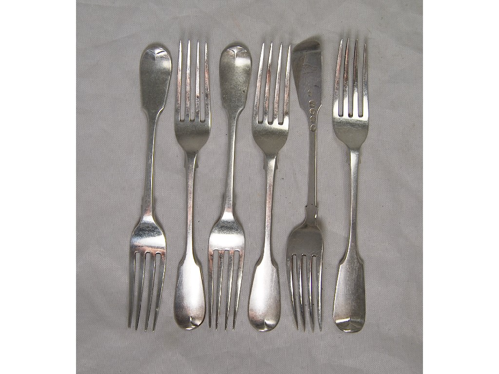 Appraisal: Six mixed Willliam IV and Victorian silver fiddle pattern dessert