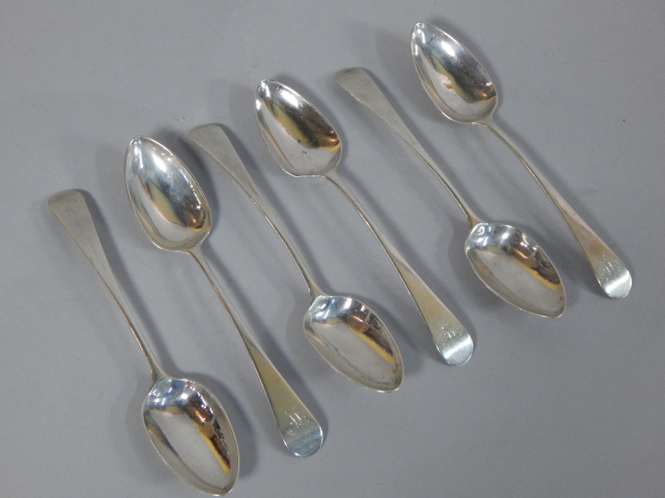 Appraisal: A set of six silver dessert spoons George III London