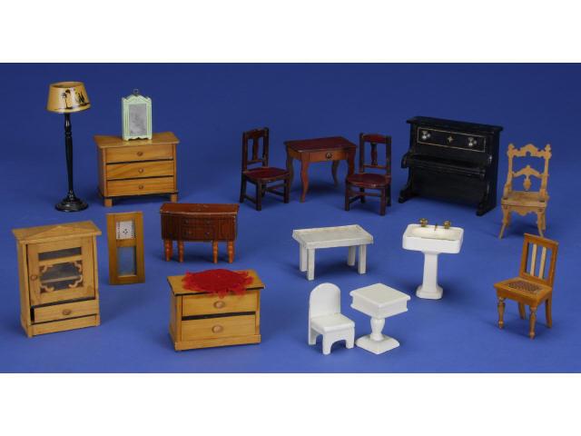 Appraisal: Lot Vintage and Antique Dollhouse Furniture MN Four pieces of