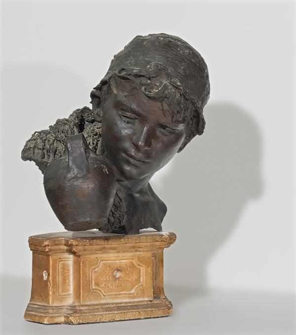 Appraisal: VINCENZO GEMITO Italian - Neopolitan Boy bronze with dark patina