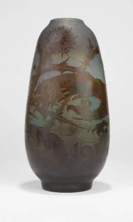 Appraisal: A Galle cameo glass vase Circa signed in cameo ''Galle''