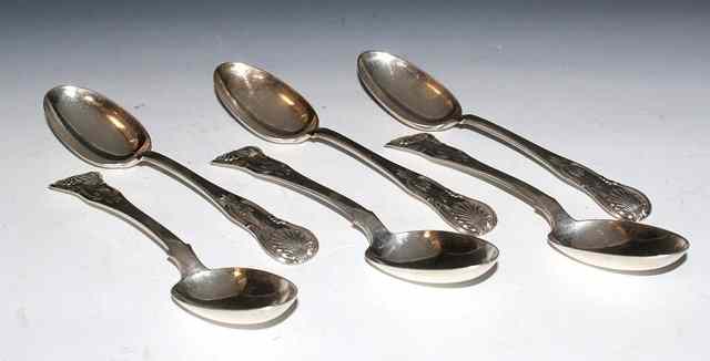 Appraisal: A SET OF SIX SINGLE STRUCK SILVER KINGS PATTERN TABLESPOONS