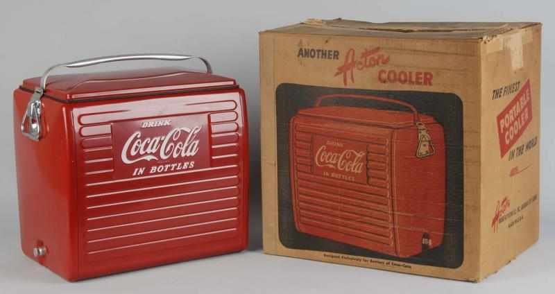 Appraisal: s Coca-Cola Picnic Cooler Description Includes all original box Made