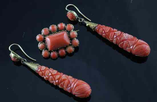 Appraisal: A pair of Victorian gold mounted coral drop earrings ins