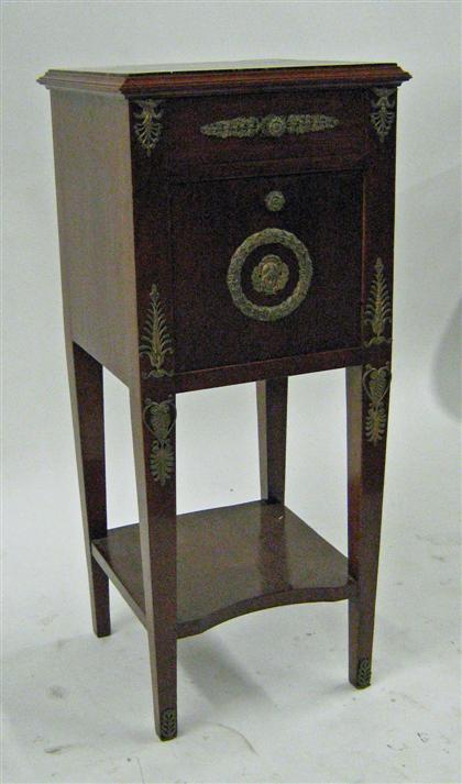 Appraisal: Mahogany pot cupboard With square marble inset top above cabinet